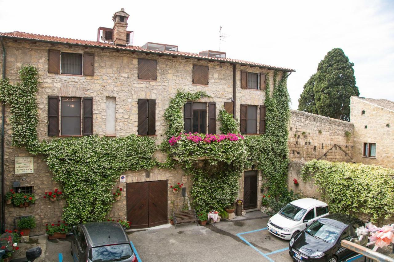 B&B Antiche Mura Tarquinia Exterior foto